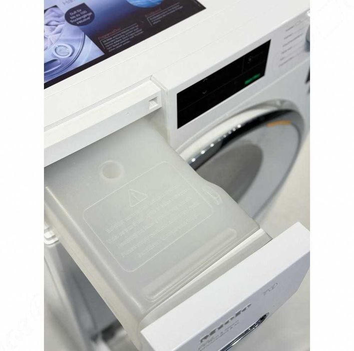 Сушильна машина Miele / Міле TCJ 680 WP, 9 кг, тепловий насос