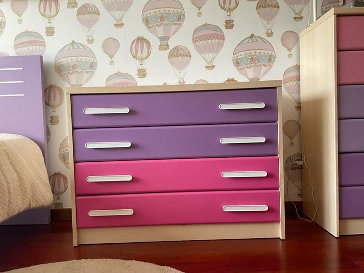 Conjunto de quarto para criança rapariga