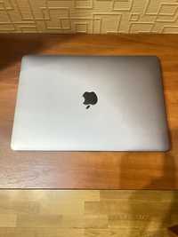 Macbook pro 13 256gb 2019 хорошее состояние