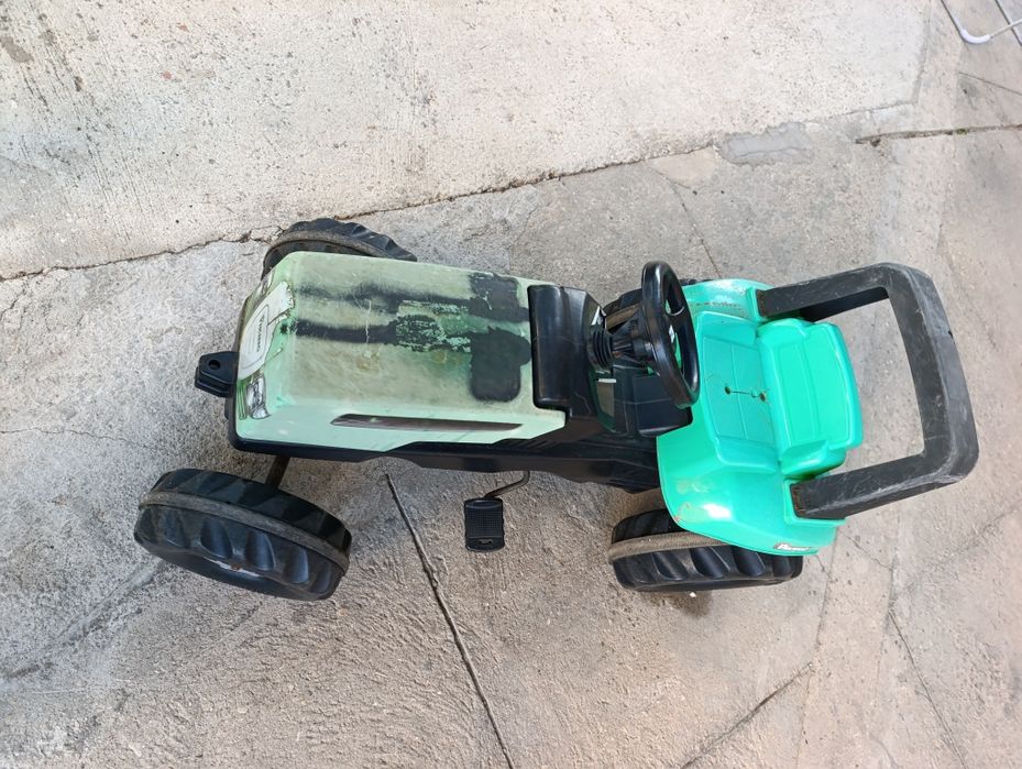 Tractor criança bom estado