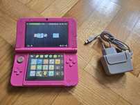Konsola Nintendo 3DS XL + ładowarka + karta pamięci SD