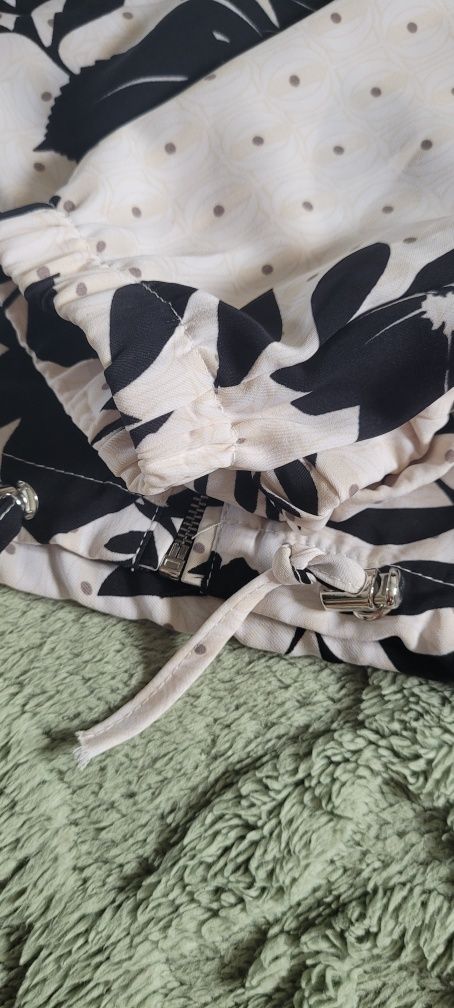 Amisu. Lekka rozpinana bluza bomberka