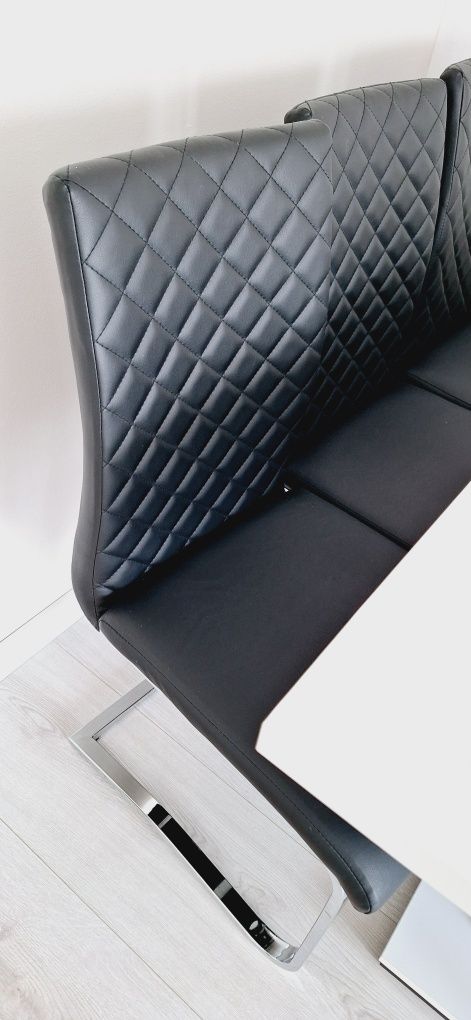 4 nowe pikowane eleganckie czarne krzesła nogi srebrne chromowane