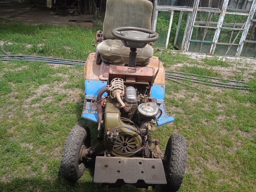 Міні трактор , ХТЗ 12