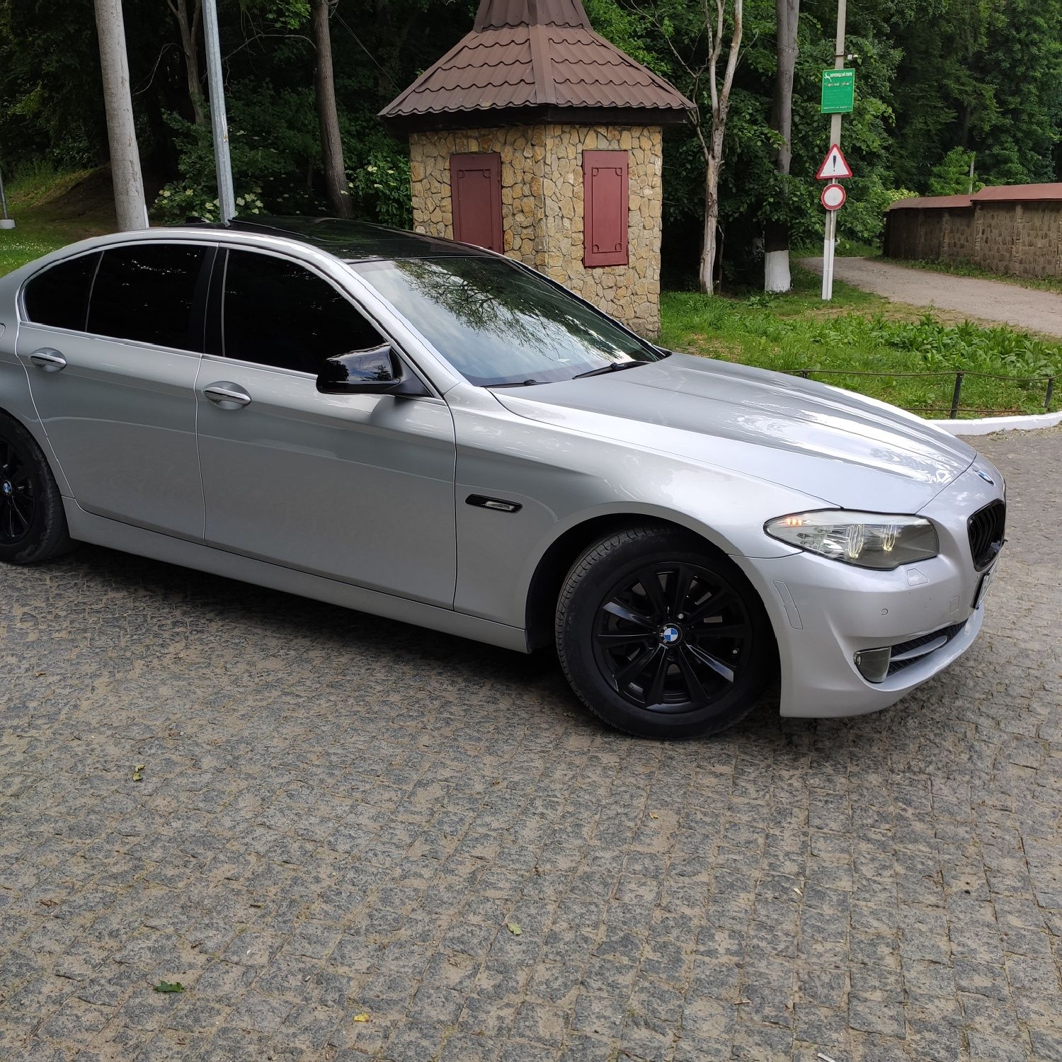 Bmw f10 528i 2012