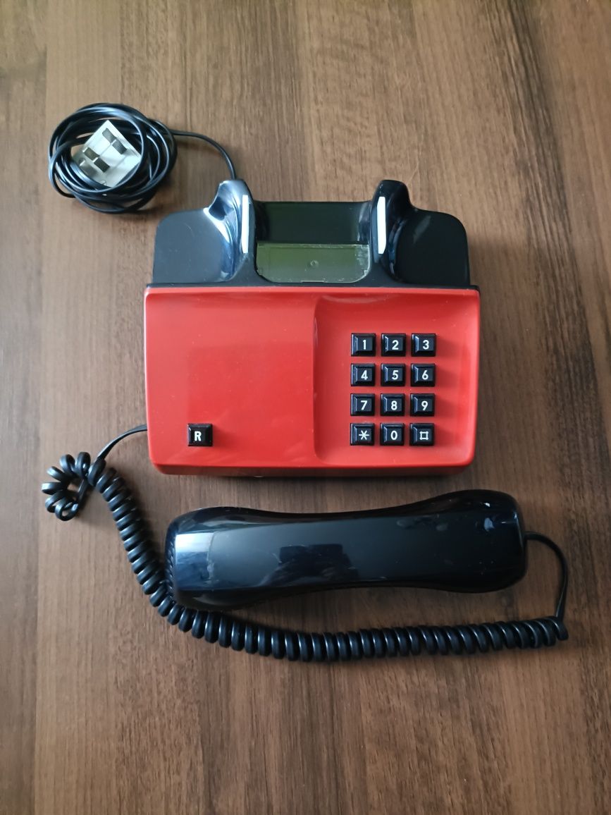 Telefon stacjonarny firmy Teli dobry stan