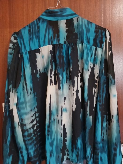 Camisa com laço tam 36