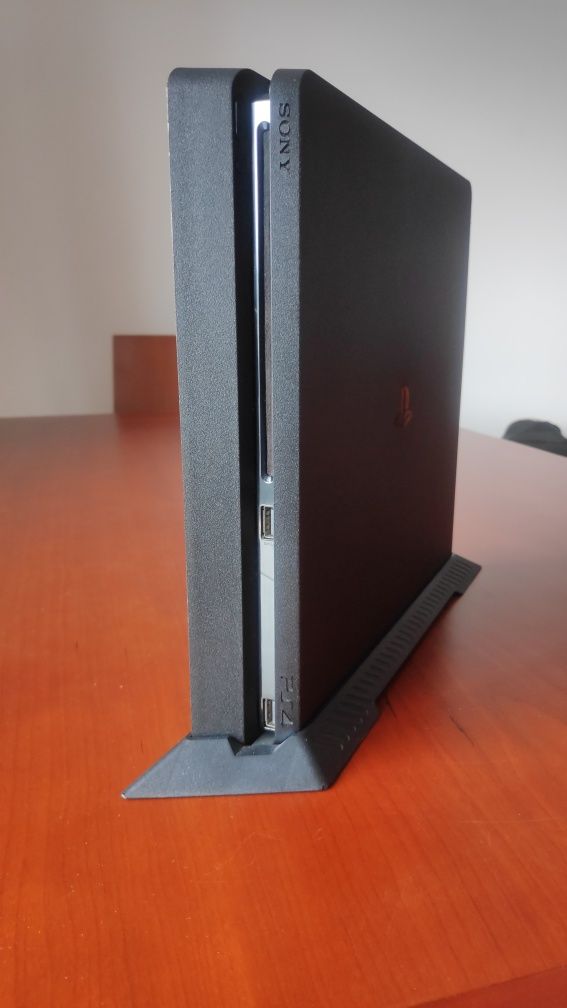 PS4 Slim + Comando + base vertical