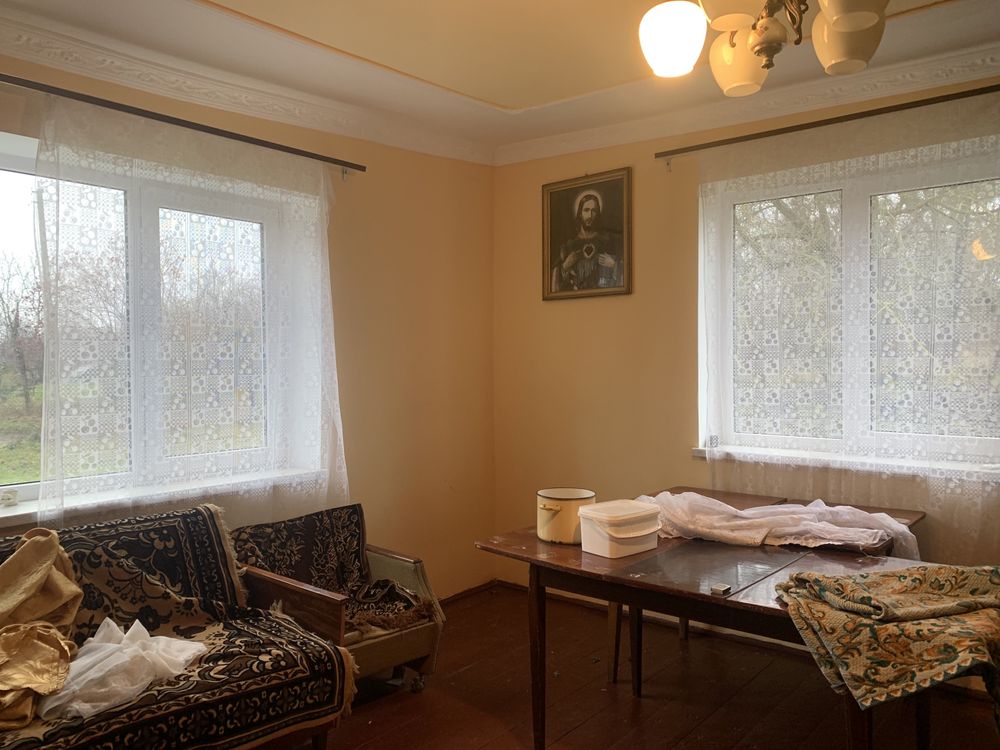 Продаж житлового будинку в с. Ясниська, 75 кв.м. і земел. діл., 34000$