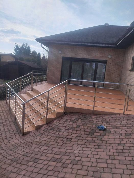 Posadzki żywiczne, izolacje balkonów, tarasów, kamienny dywan, garaże