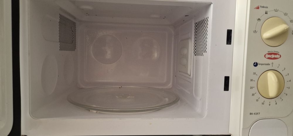 Micrroondas para desocupar