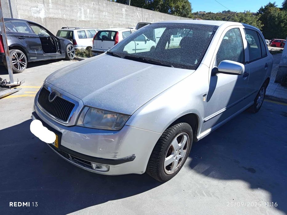 Para peças Skoda Fabia I 1.4 16V ano 2001