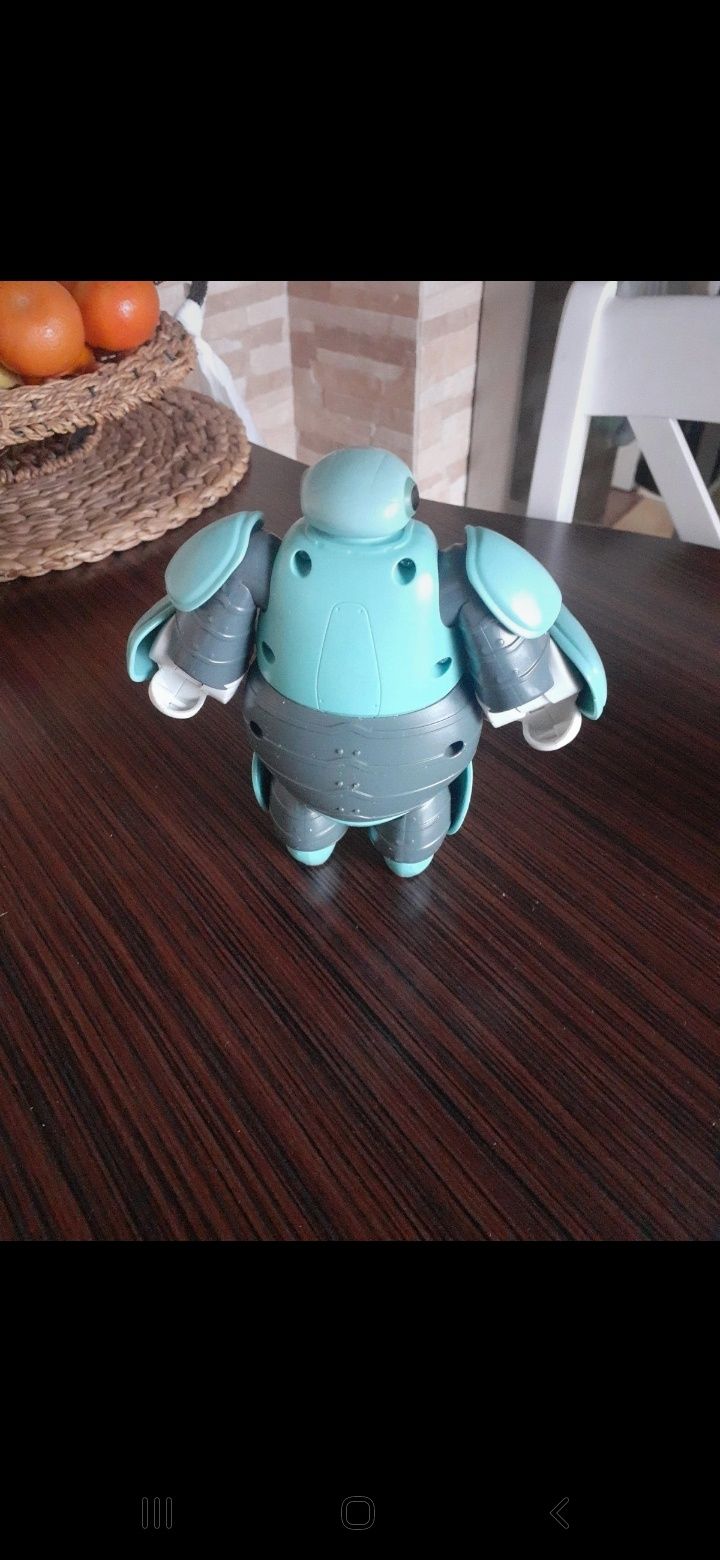 Figurka robot- Big Hero 6