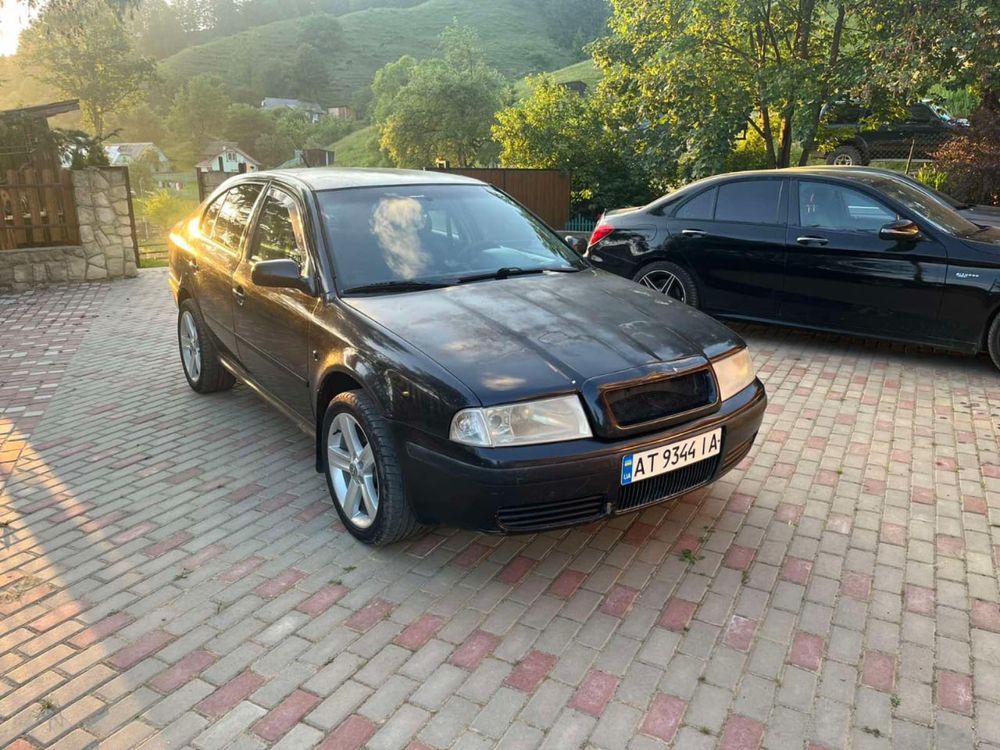 Skoda octavia tour 2001 рік