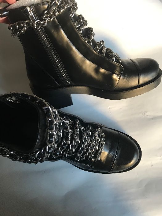 Botas em pele Zara 39