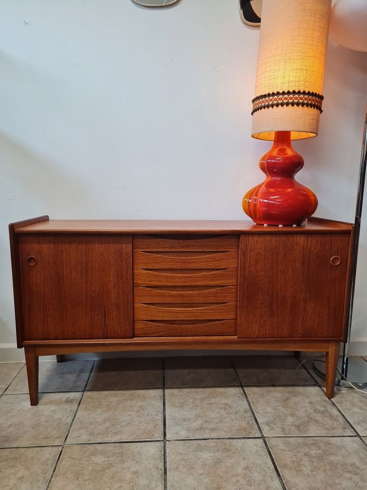 Komoda tekowa,sideboard,skandynawski design,Bräntorps, Szwecja, 1960