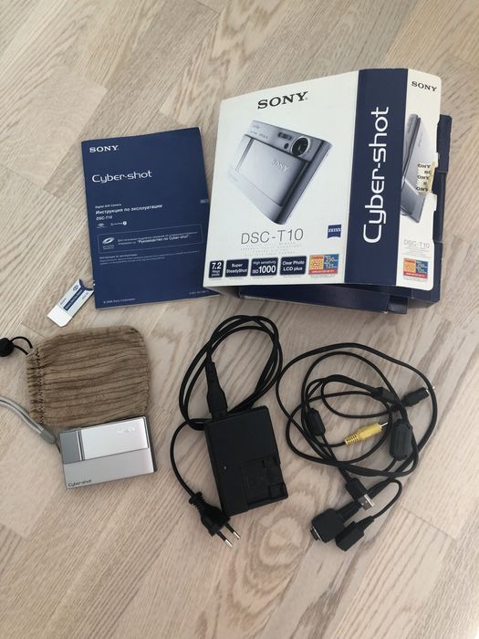 Фотоапарат SONY цифровой