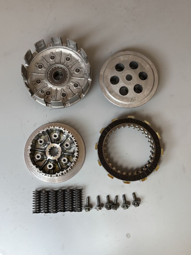 Sprzęgło Kosz Sprzęgłowy HONDA CRF450 R 02-08