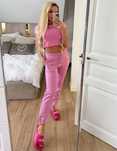 Różowe dresowe spodnie z literka A pink barbie sinsay XS