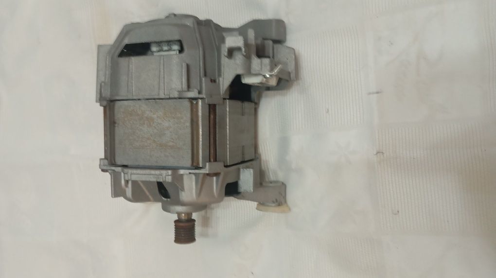 Motor máquina roupa