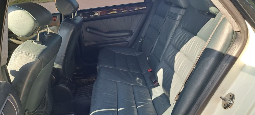 Продам  Ауди а6с5 1.8 т