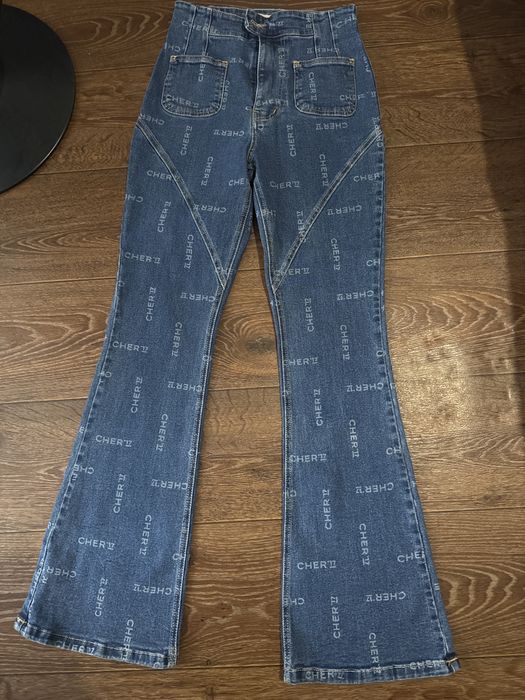 Джинсы Cher17 нові