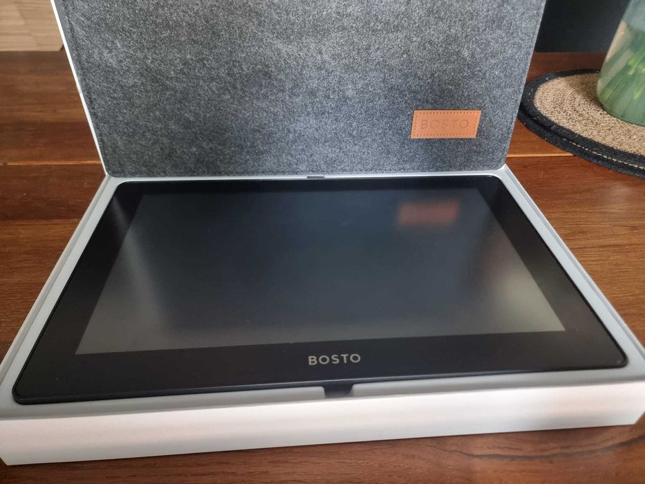 Stan Idealny Tablet graficzny 15.6" BOSTO BT-16HDT zakup 14.12.2023