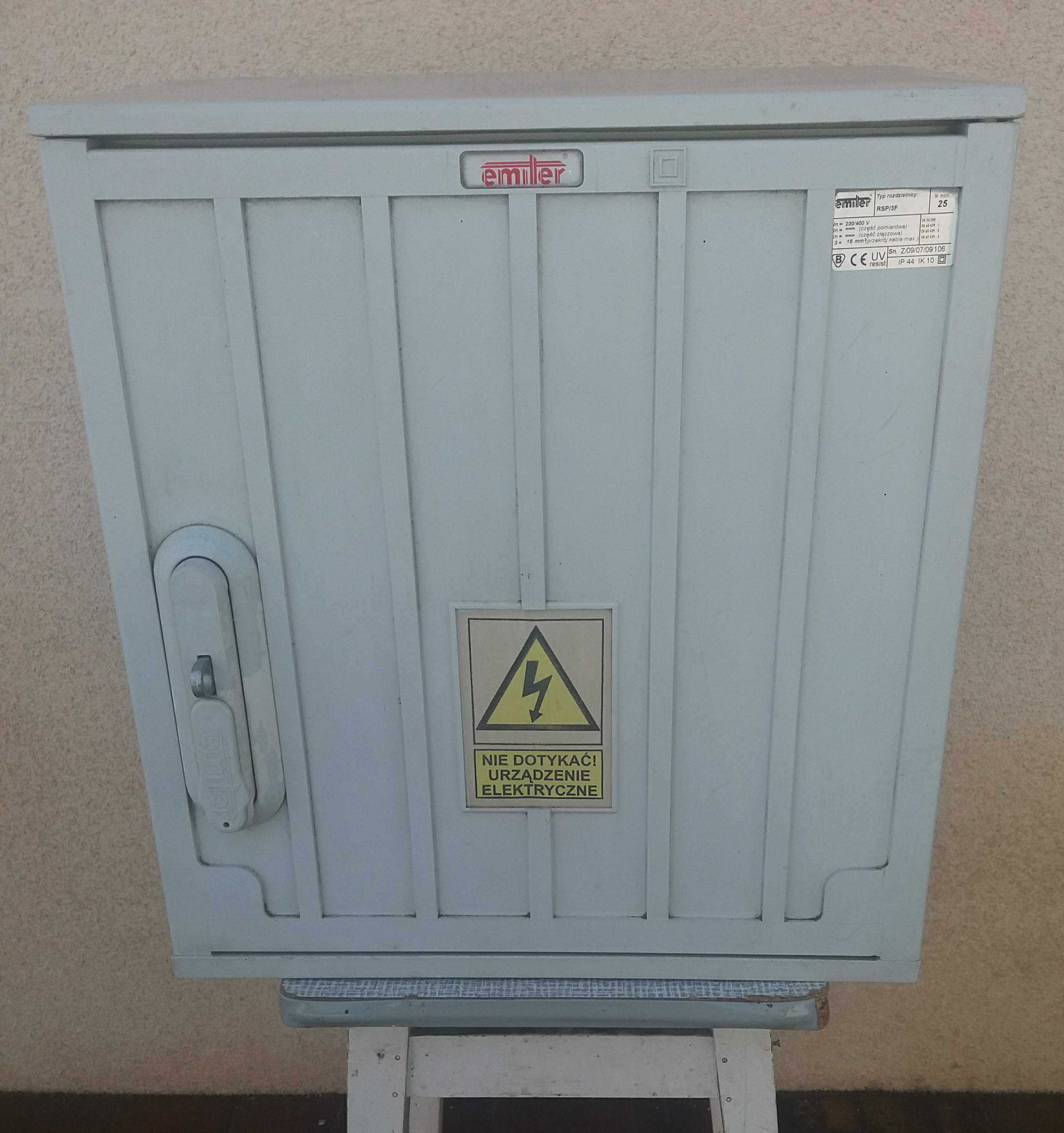Skrzynka elektryczna, budowlana, erbetka