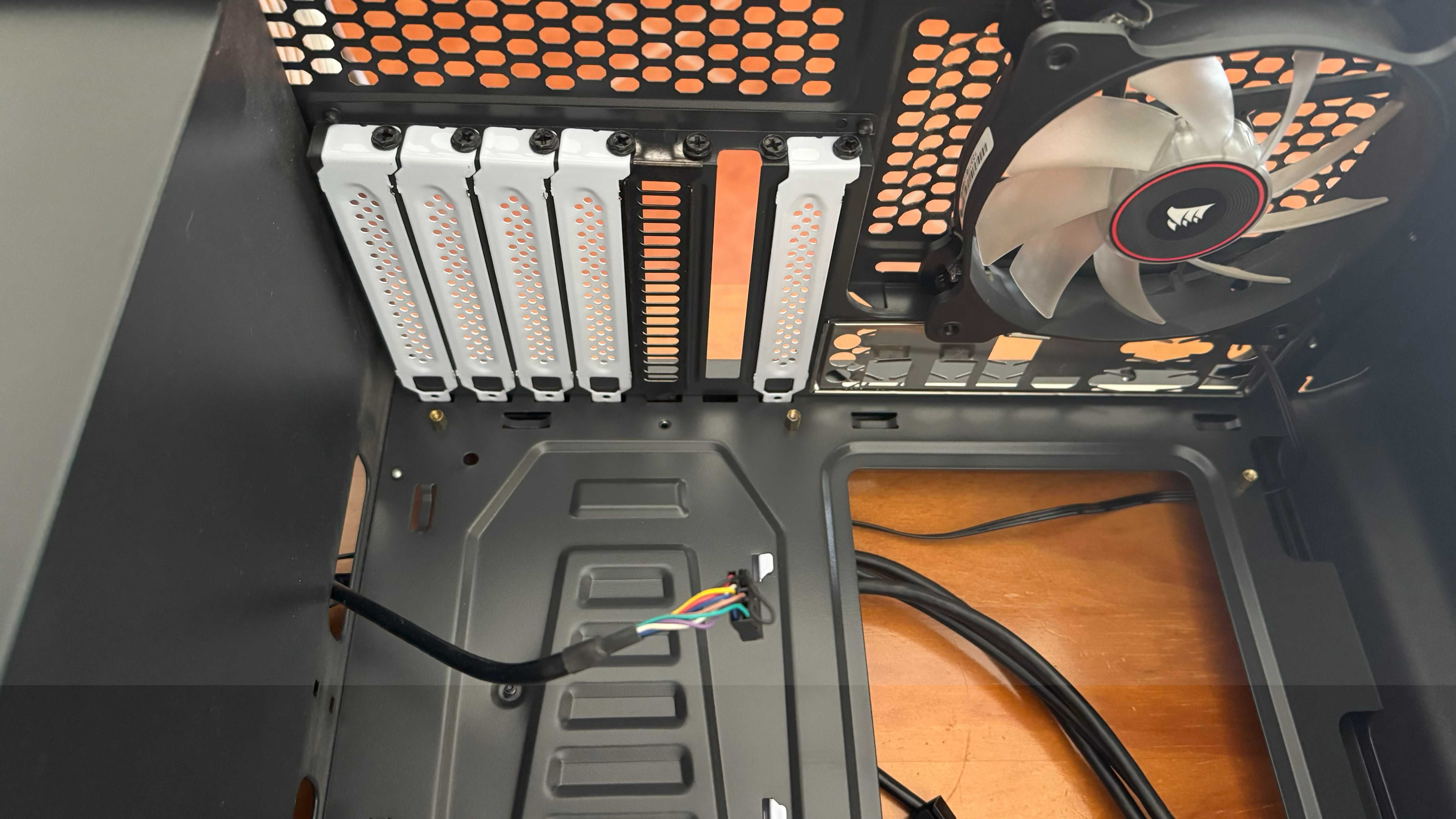 Caixa PC NOX Hummer ZX