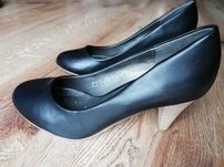 Czółenka - damskie buty na obcasie, rozmiar 36