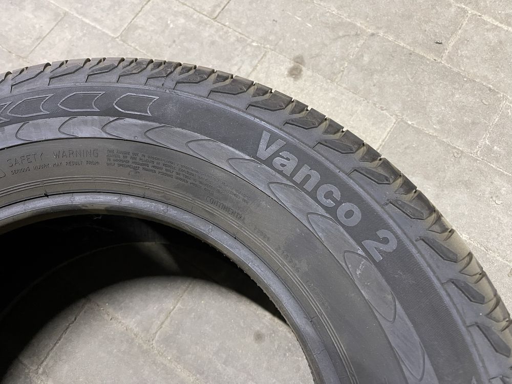 Шини літо 215/65R15c Continental VANCO2 аналог 195/70R15c 2 або 4шт