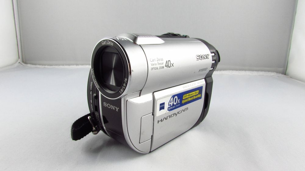 SONY - DCR-DVD110E Kamera cyfrowa