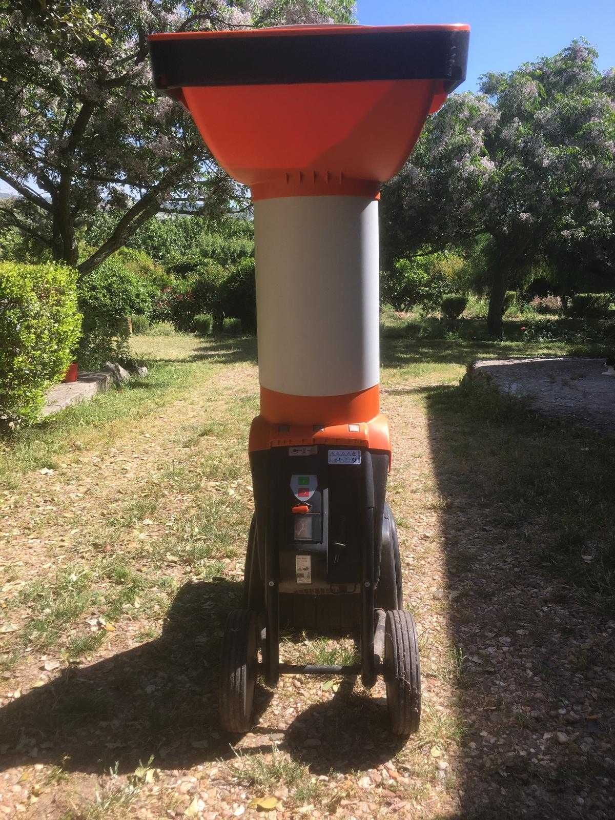 Biotriturador Elétrico STIHL GHE 355 em muito bom estado