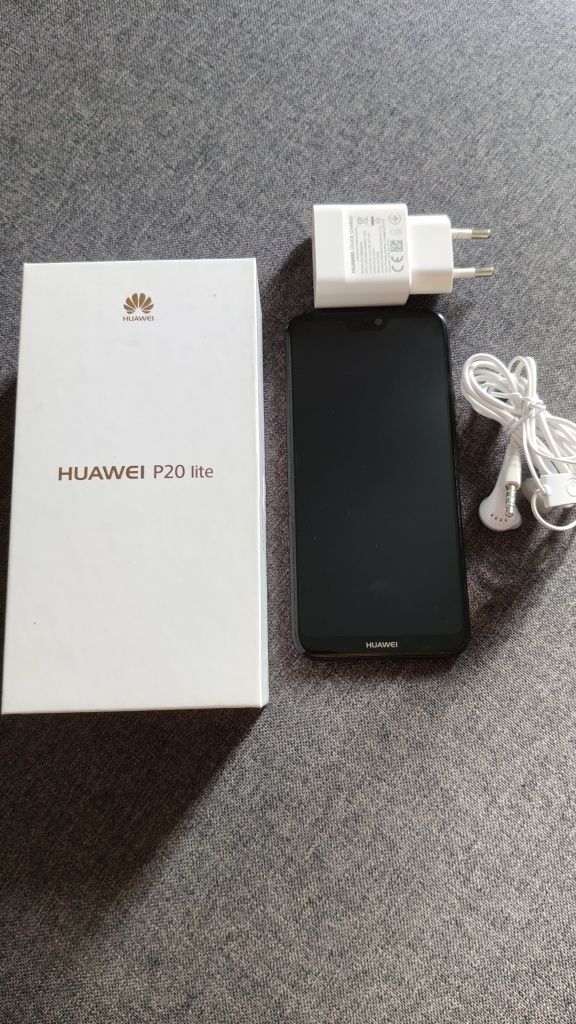 Huawei P20 lite pudełko etui słuchawki