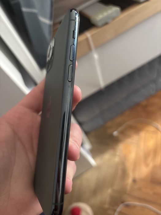 Iphone 11 Pro (72% de bateria)