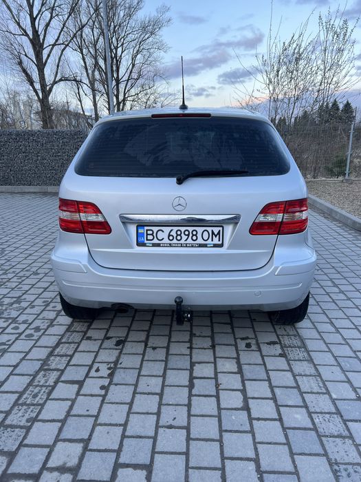 Мерседес В 180 у гарному стані!!!