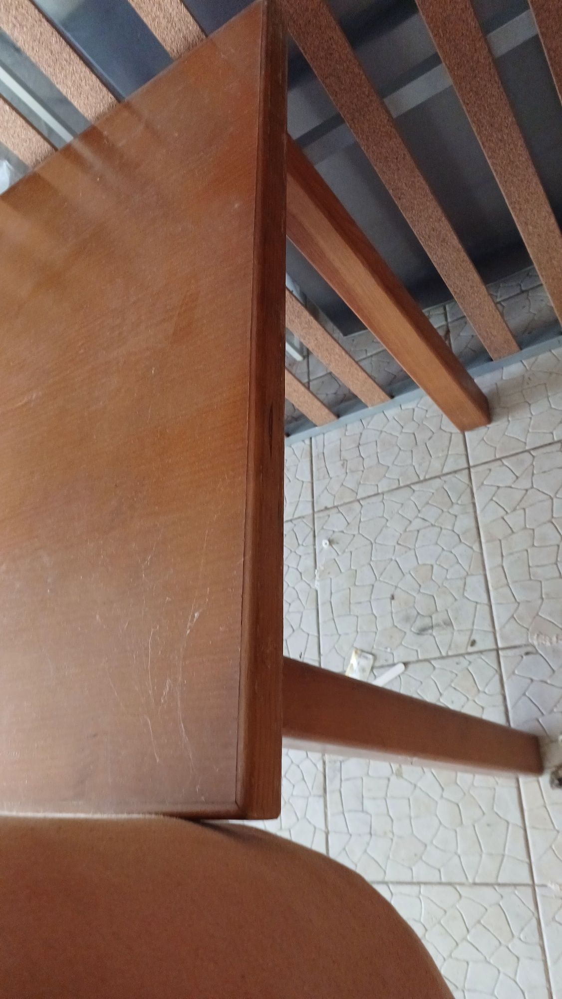 Mesa madeira massiça