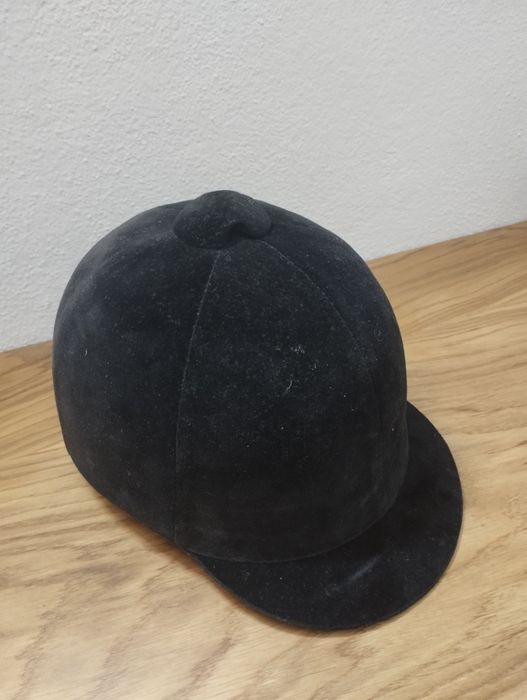 Capacete de equitação da marca Belstar