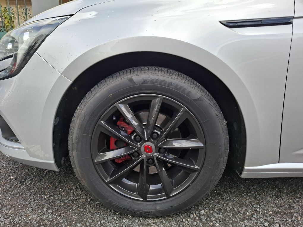 4 rodas com jantes 16 5X114,3 Renault Megane 

490 €
