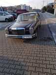 Mercedes W115 200D