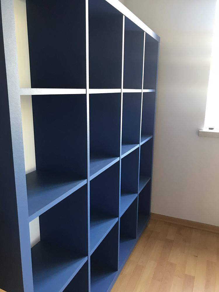 Estante Azul Espaçosa IKEA