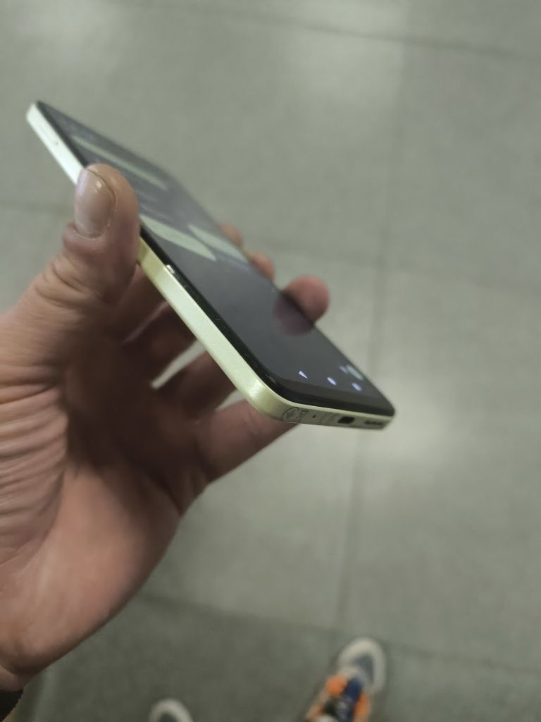 Motorola E14 2/64 gb NFC