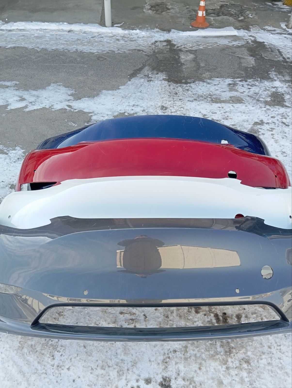 АКЦІЯ! Бампер передній Tesla Model Y під парктроніки!