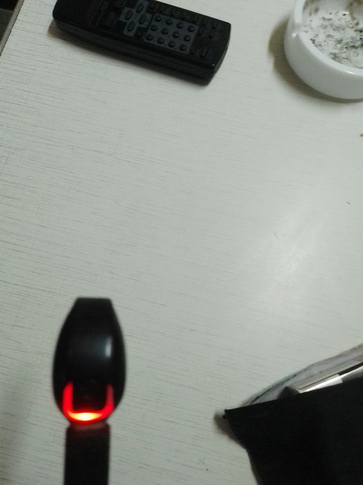 Навушники блютуз по одному