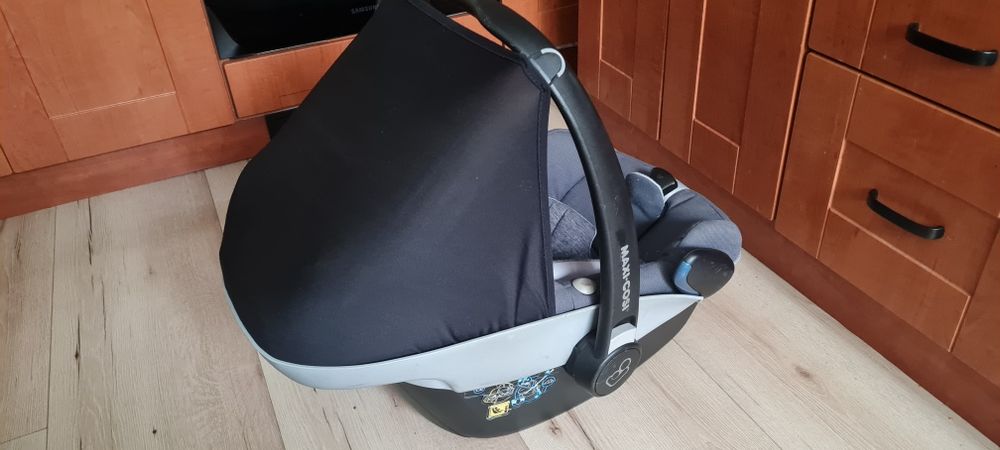 Fotelik maxi cosi pebble pro i-size 0-13kg z gratisami