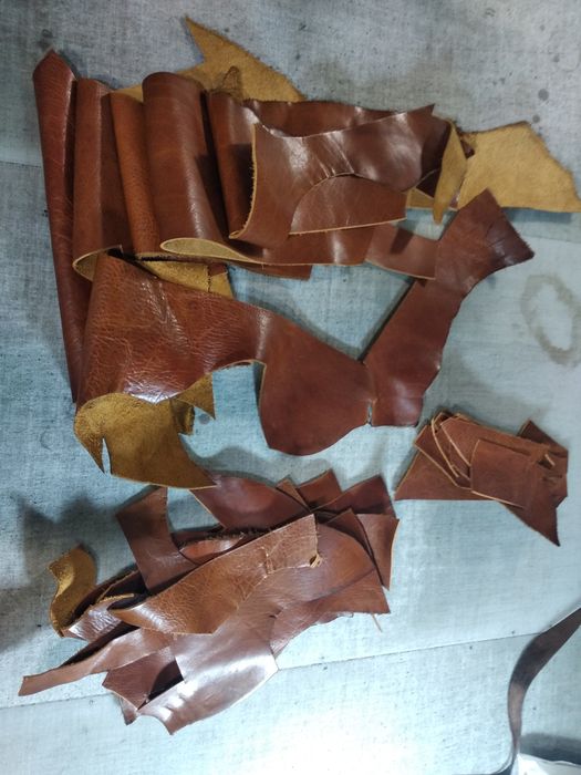 Обрізки натуральної шкіри Крейзі Хорс, Андорра, Алькор, Флотар