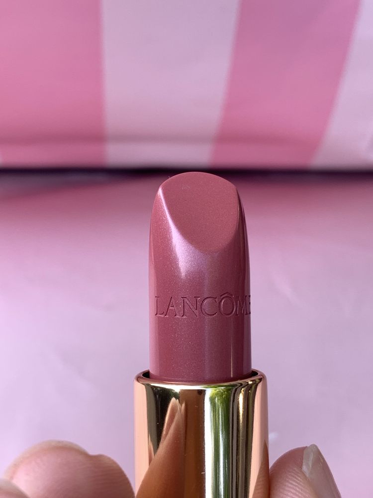 Помади Lancome та Estee Louder ( оригінал)