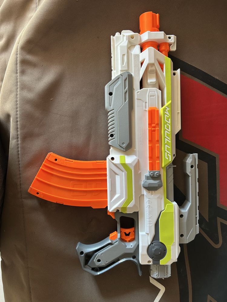 Zestaw nerf (modulus,splitstrike,strongarm,surgefire i dualstrike)