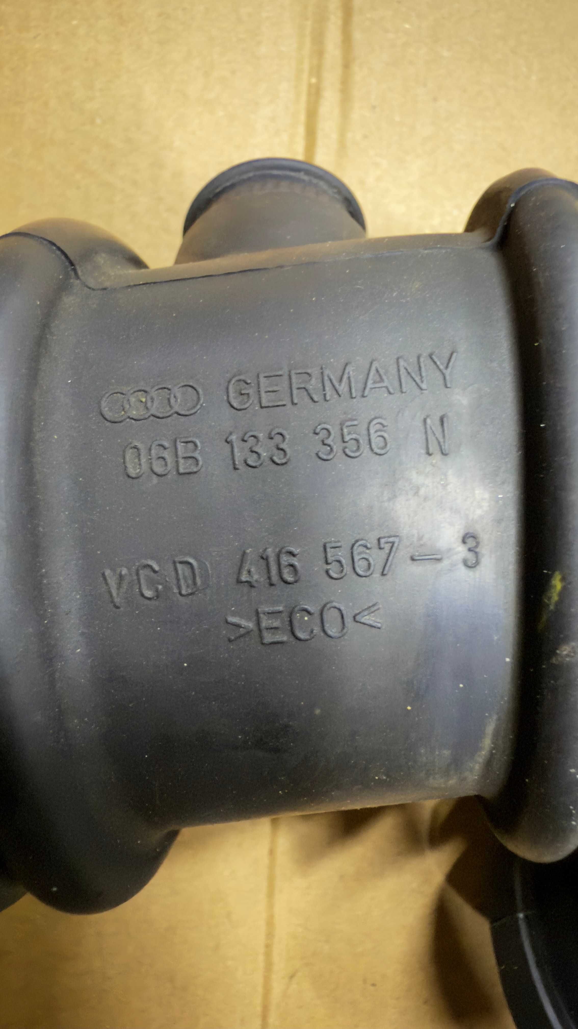 Dolot powietrza audi a4b6 1.8t avj 06B 133 356 N