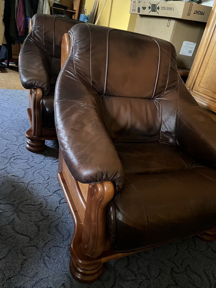 Debowe, skorzane fotele i sofa